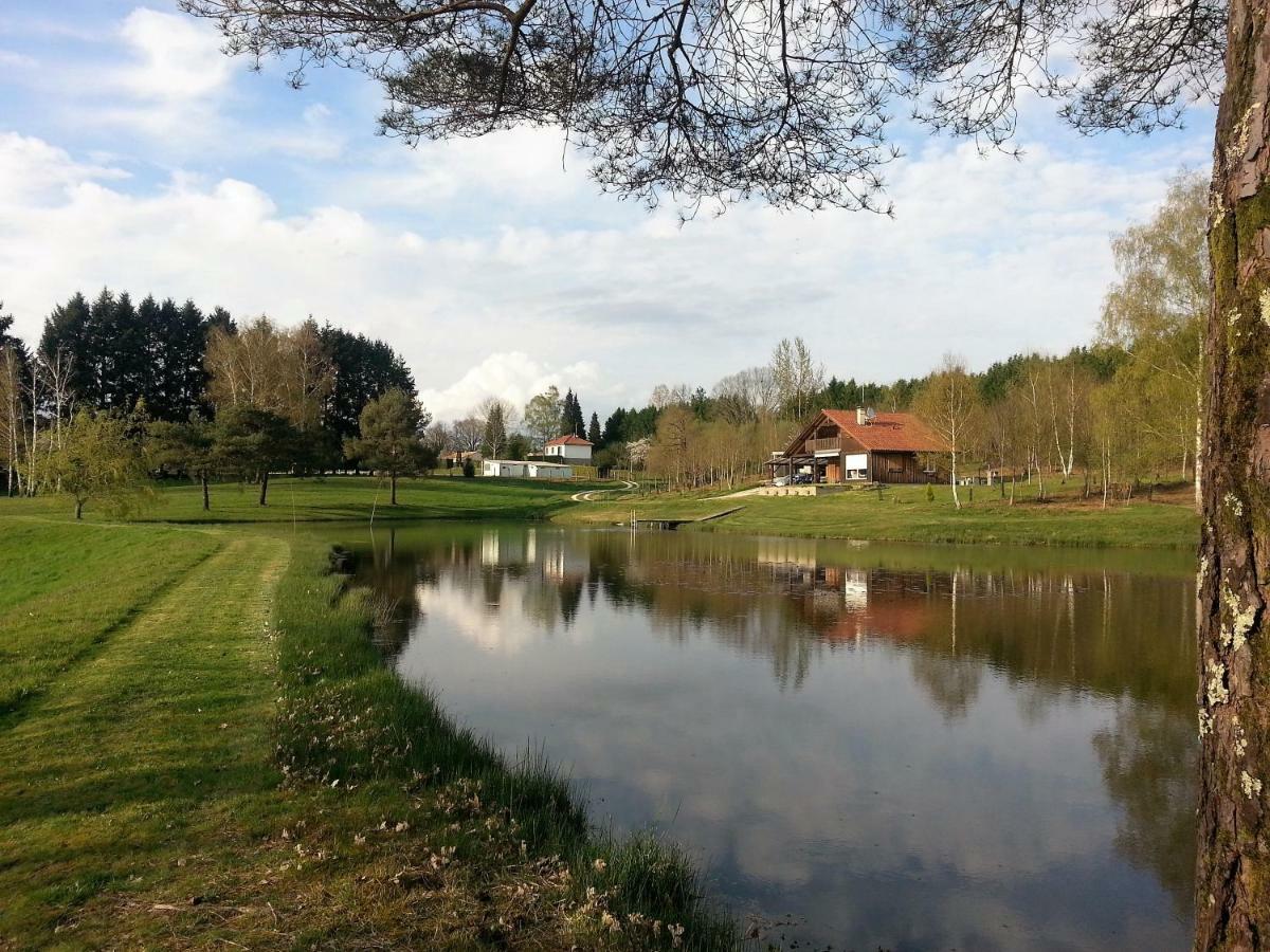 Lieux-Au-Lac Augignac Екстер'єр фото